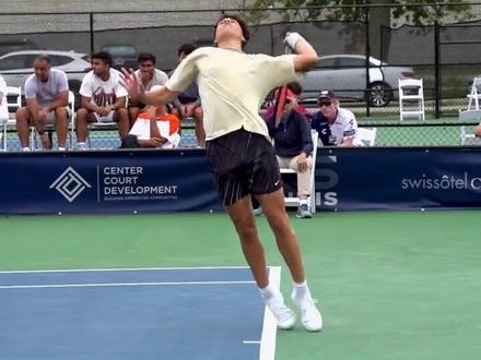 斯托克顿：联盟现在比赛风格真变软了 有些球员能休20天薪水却高得离谱