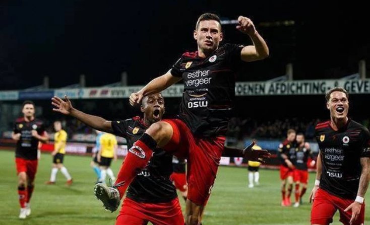 中国女篮保持世界第四的排名新华网.