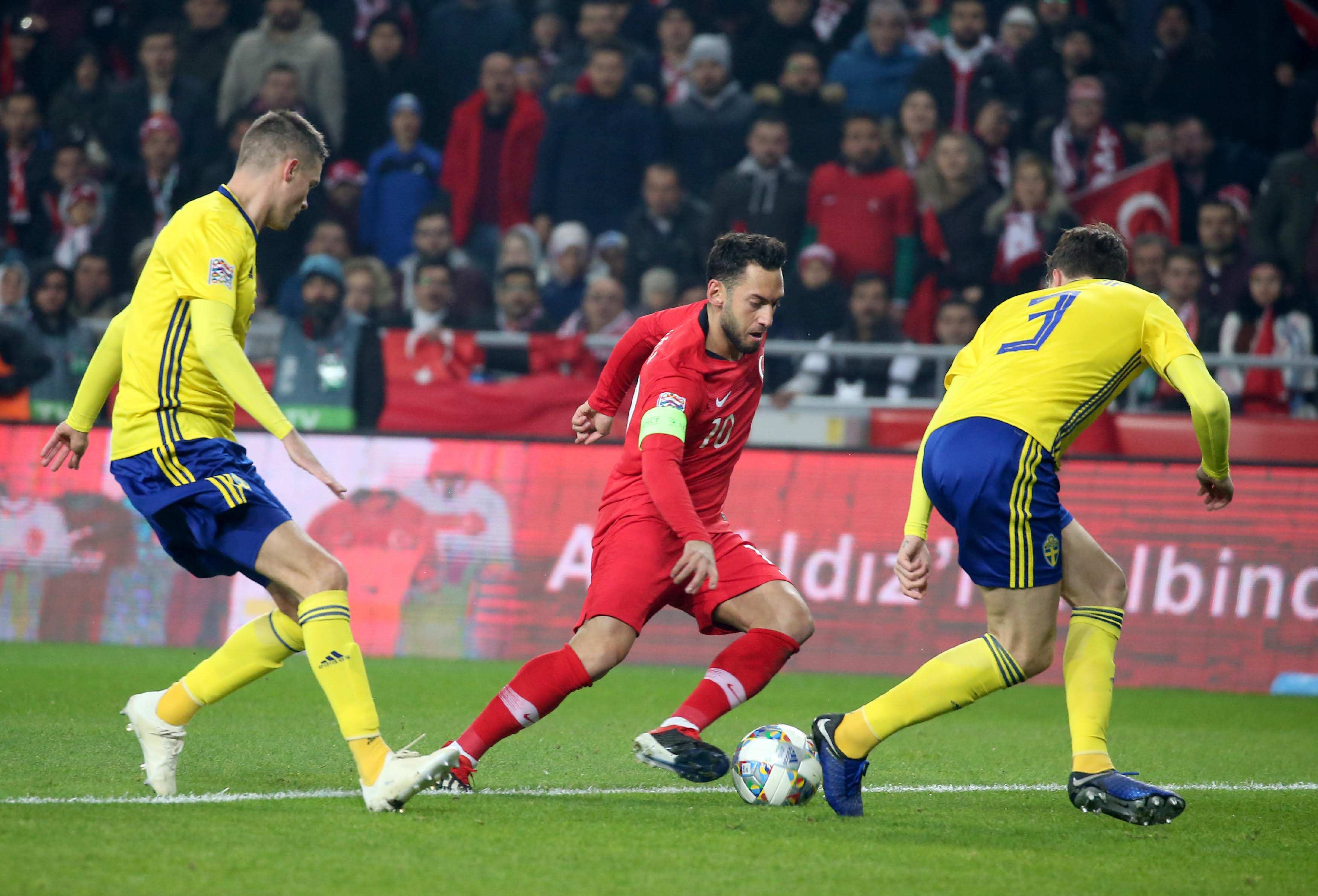 的东亚杯 的东亚杯